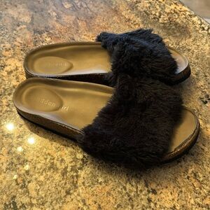 Madden girl Flip Flops